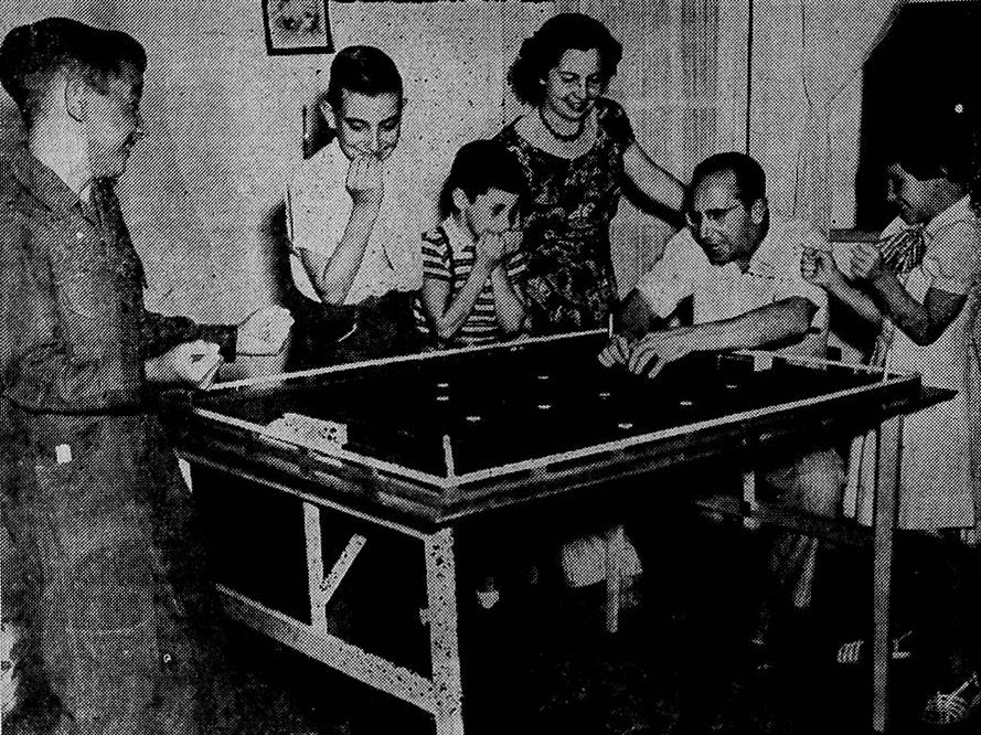 1952 Aloysio e famílçia jogo de botão